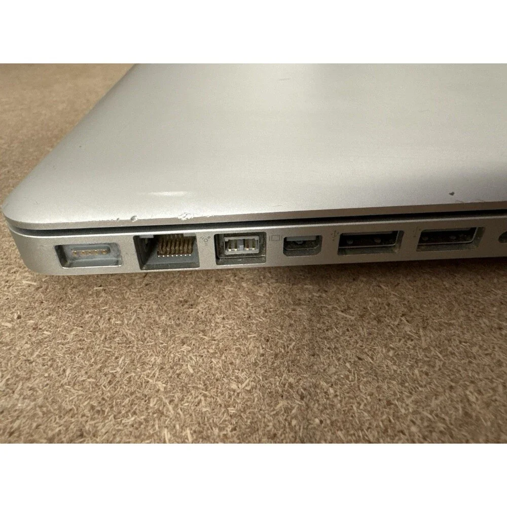 Apple MacBook Pro 13” A1278 2.26GHz Core 2 Duo 4GB RAM Fully TESTED WORKS